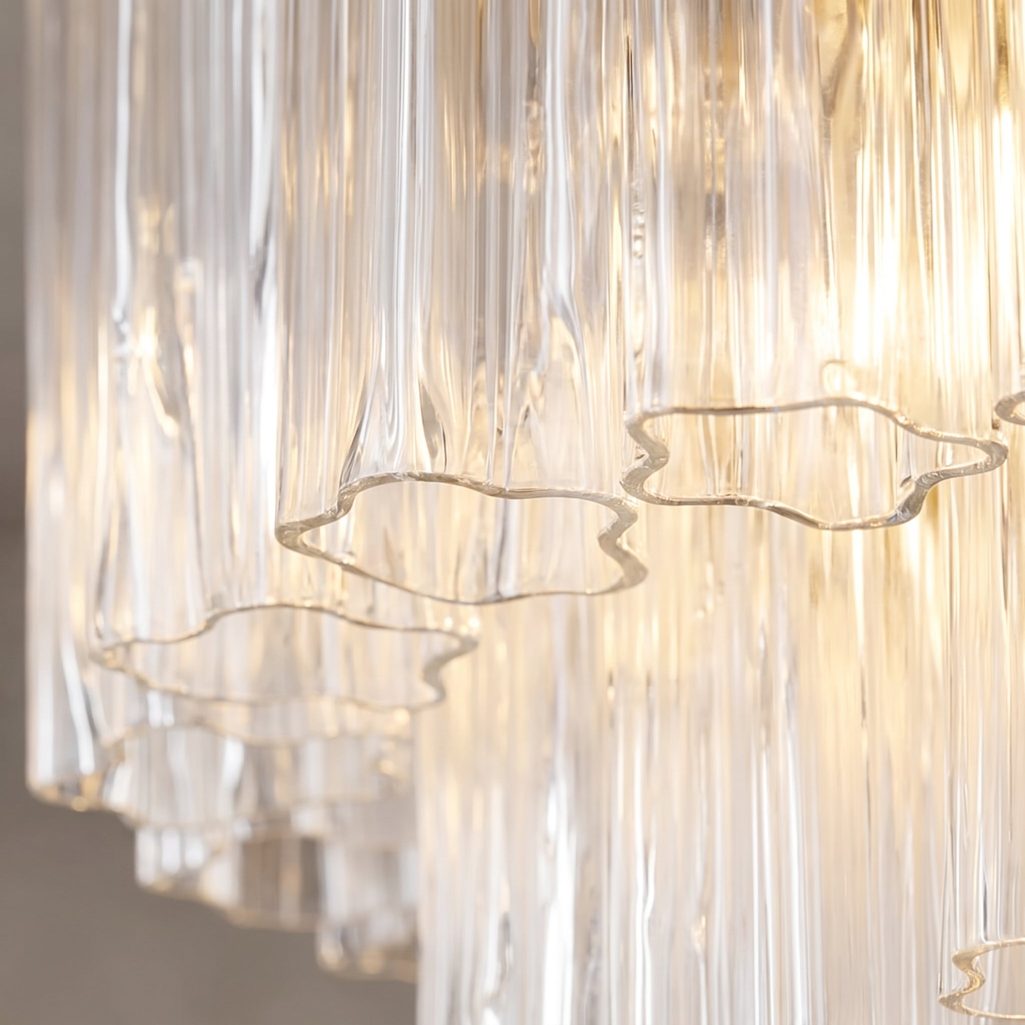 Lustre Lucrezia style Murano Art déco, verre transparent – LIVO (vue 5)