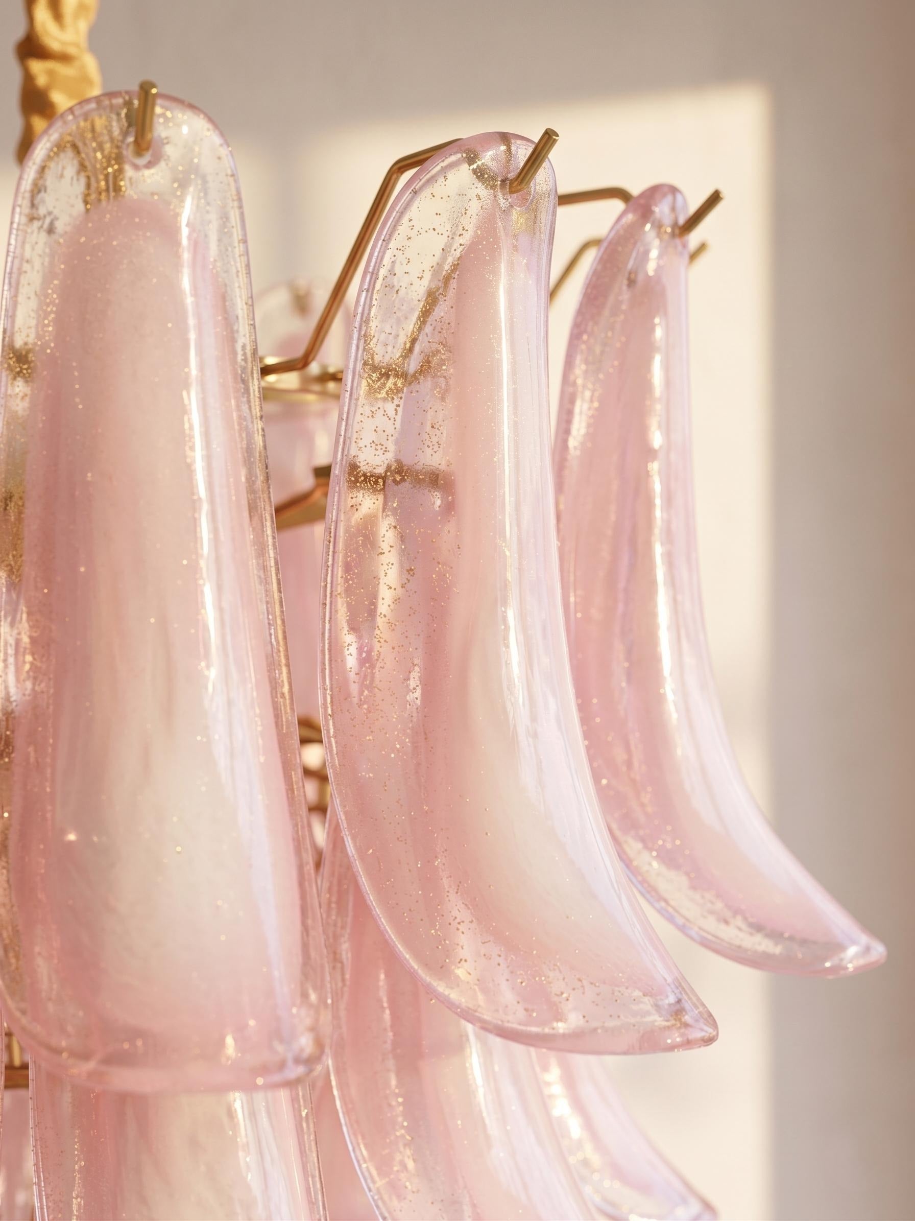 Lustre Rosalba style Murano rose à pétales – LIVO (vue 3)